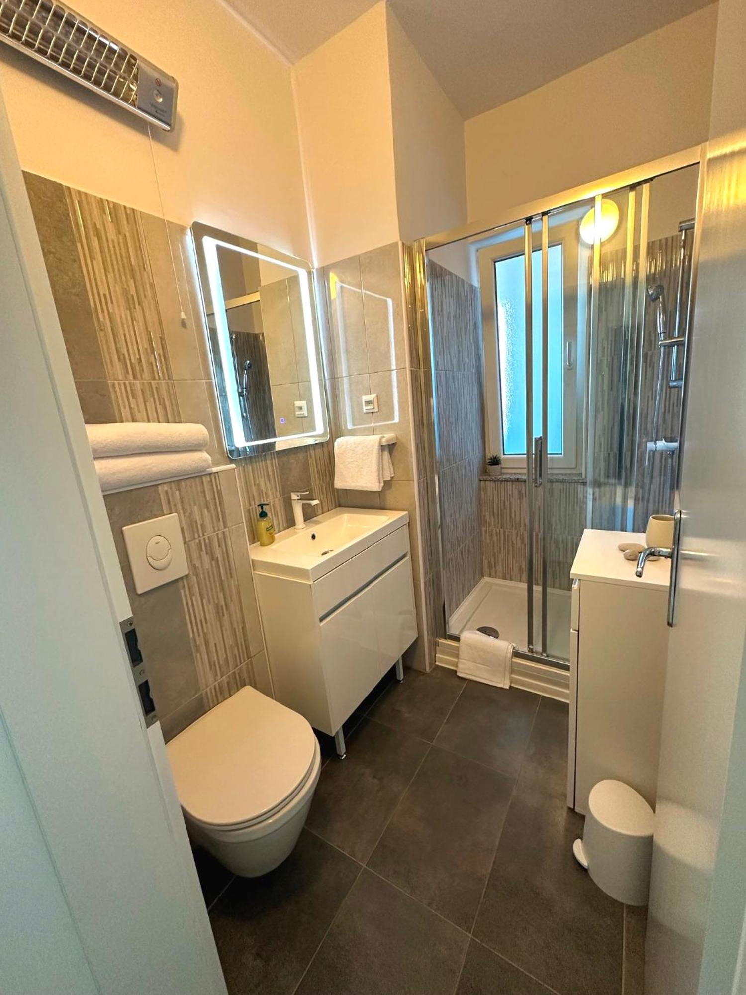 Appartement Spacious 3bdr App In Center 